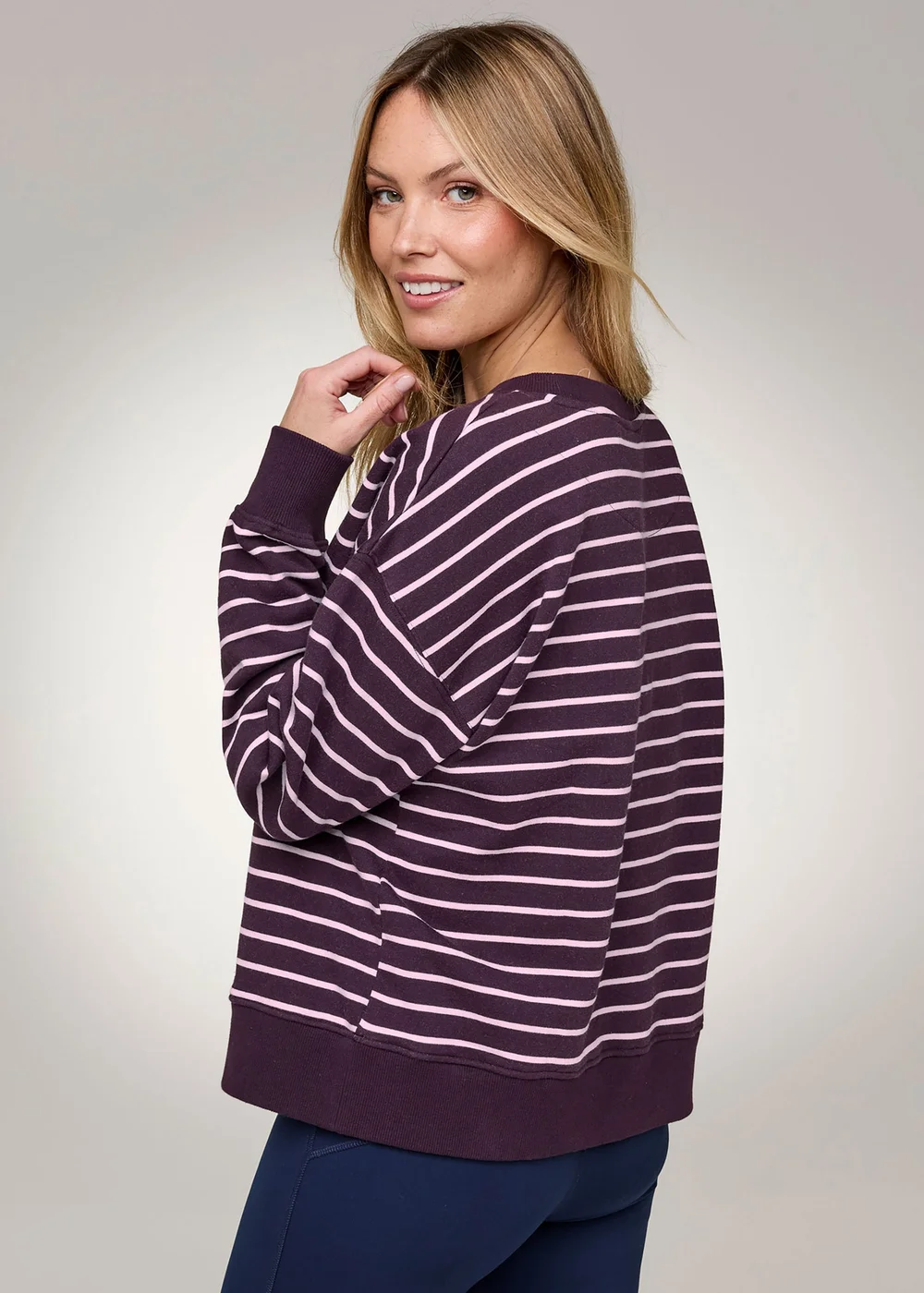 CT Active Mulberry Long Sleeve Stripe Crew Neck Sweatshirt - L Image 3