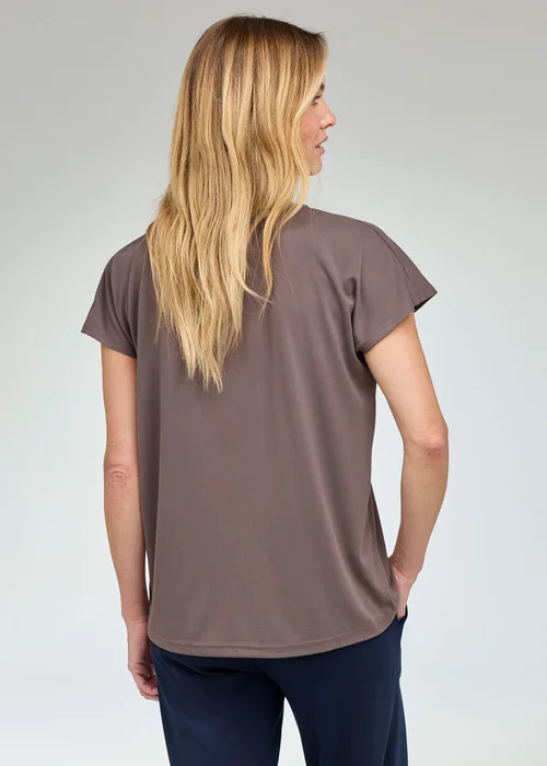 CT Active Dusty Mink Short Sleeve V-Neck Top - 16 Image 3