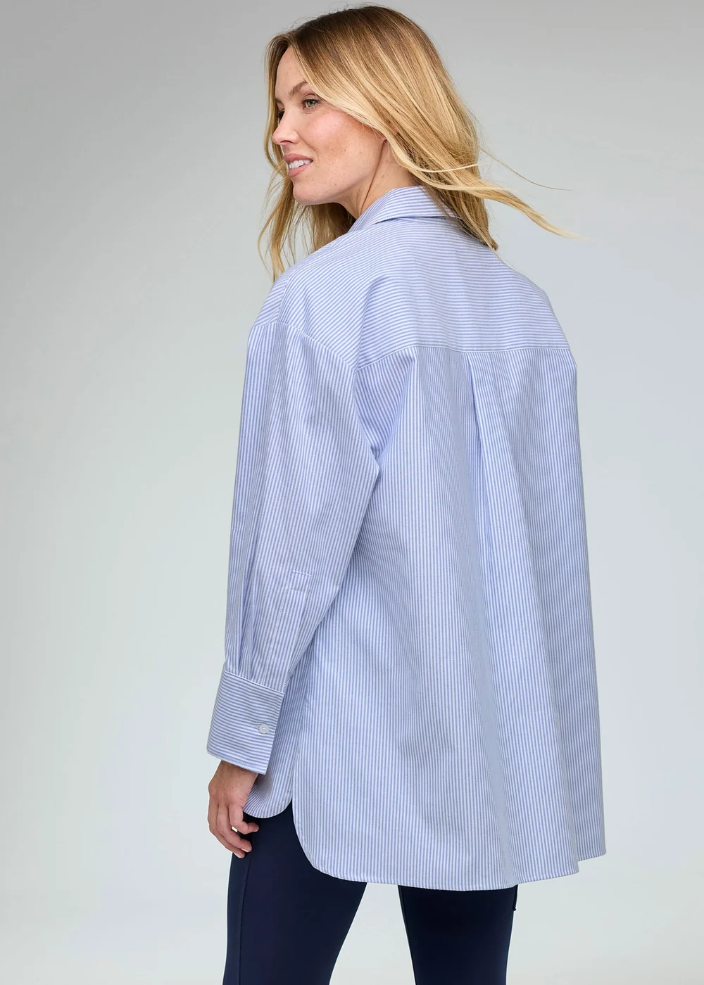 CT Active Pale Sky Oversized Long Sleeve Striped Oxford Shirt - XS Image 3