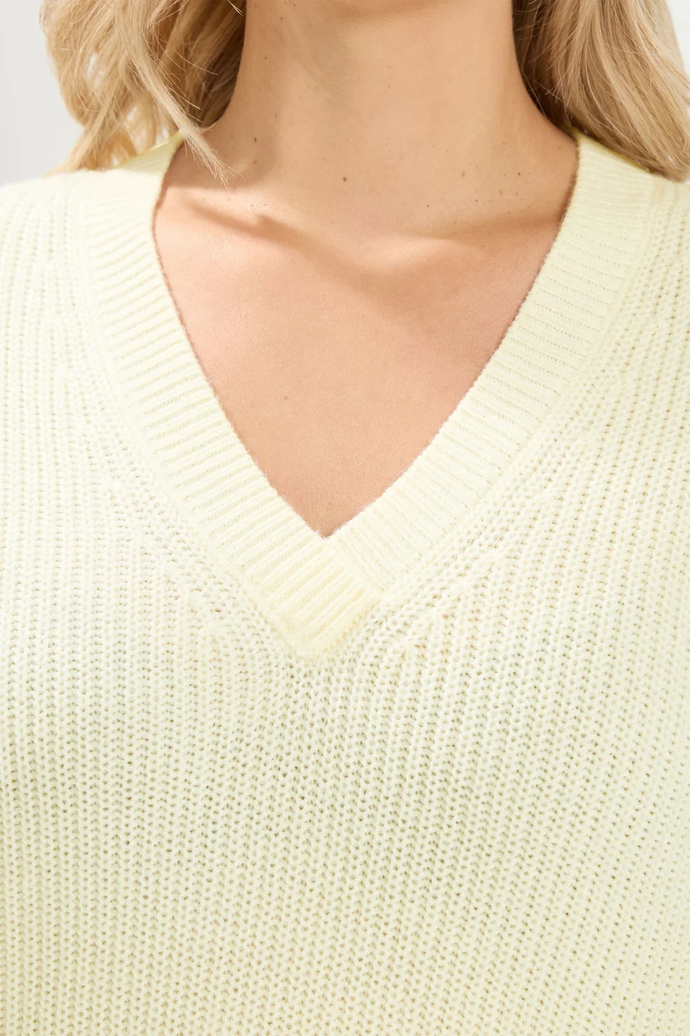 Yours Curve Ivory White V-Neck Knitted Jumper - 22-24 Image 5