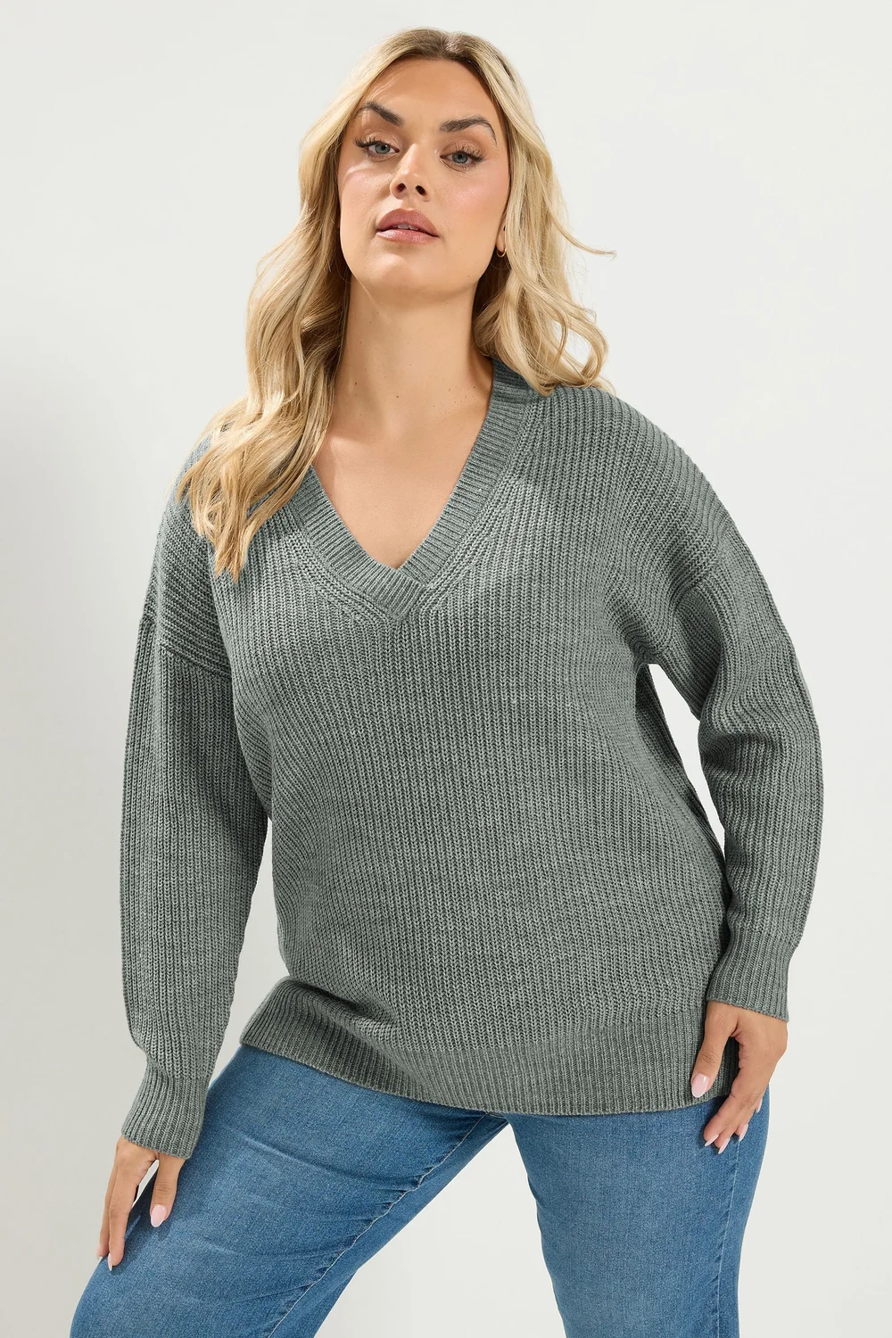 Yours Plus Size Grey V-Neck Knitted Jumper - 26-28 Image 1