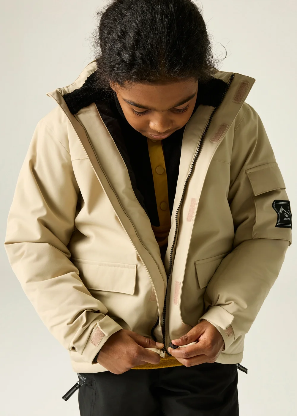 Dare 2b Cream Shredder II Waterproof Jacket (3-13 years) - 5-6 Yrs Image 5