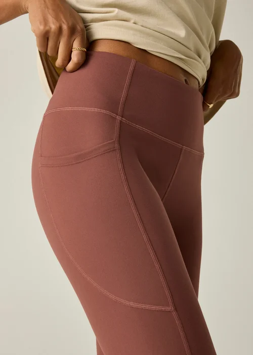 Regatta Red Outdoor Comfort Contour Comfy Leggings - 10 Image 4