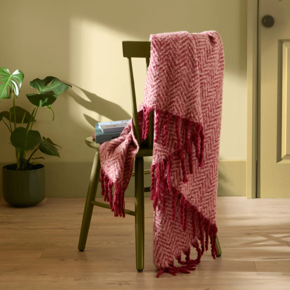Furn Tweedie 130x180 Brushed Herringbone Throw Pink/Burgundy - 130 x 180cm Image 1
