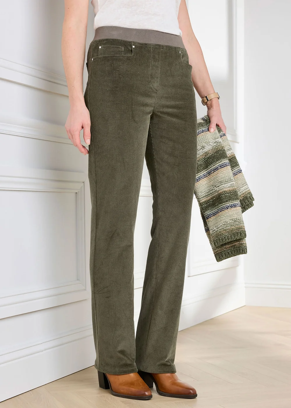 Cotton Traders Deep Khaki Premium Pull On Cord Trousers - 10/L27 Image 1