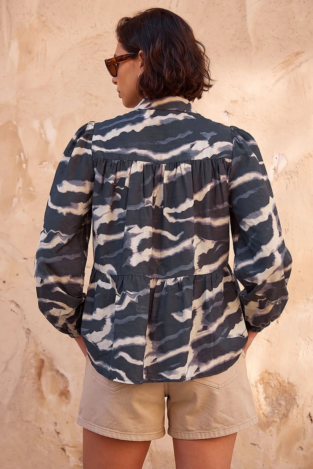 Roman Grey Abstract Print Tiered Shirt - 16 Image 2