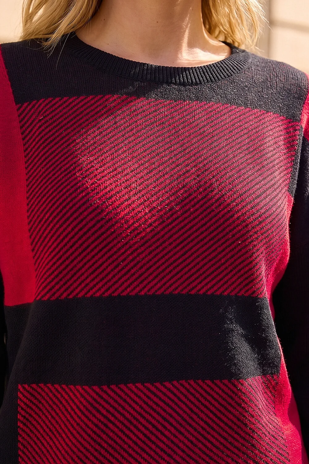 Roman Red Colour Block Knit Jumper - 12 Image 4
