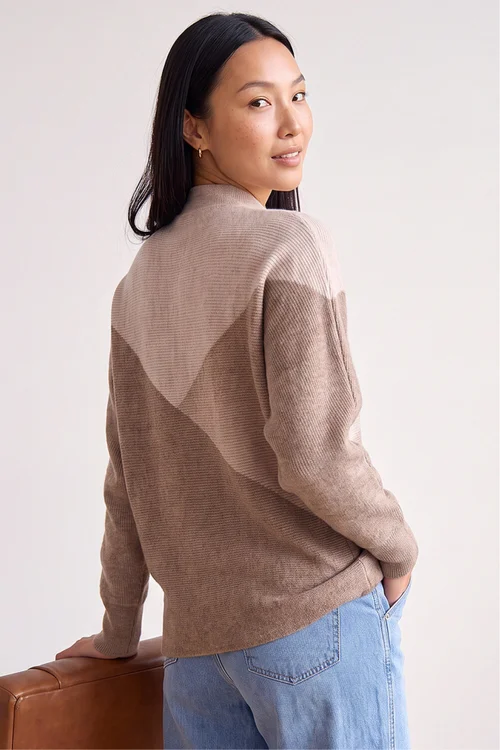 Roman Beige Colour Block Soft Knit Jumper - 16 Image 4