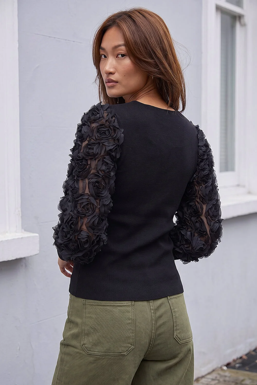 Roman Black Lace Sleeve V-Neck Knit Top - 10 Image 2
