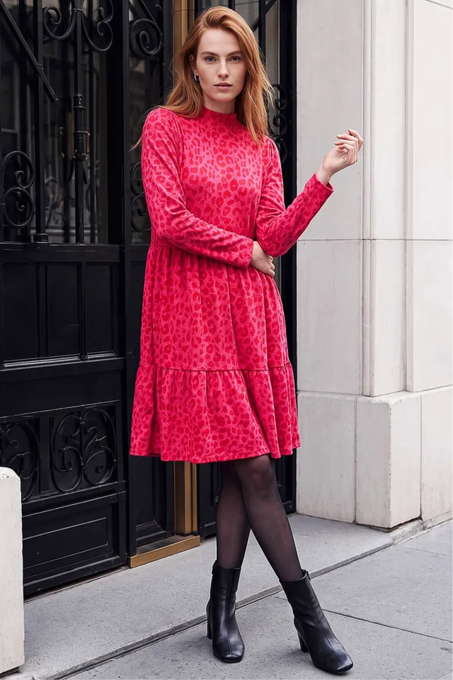 Roman Red Jacquard Leopard Print Tiered Dress