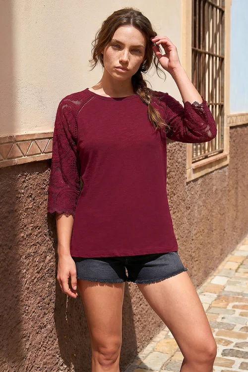 Roman Wine Petite Contrast Sleeve Top - 16 Image 3