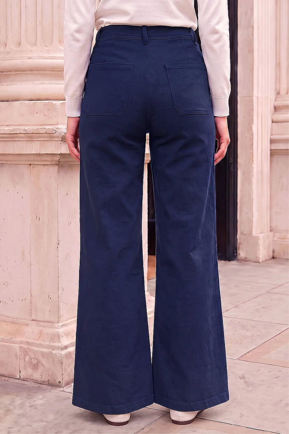 Roman Navy Petite Front Pocket Jean - 10 Image 3