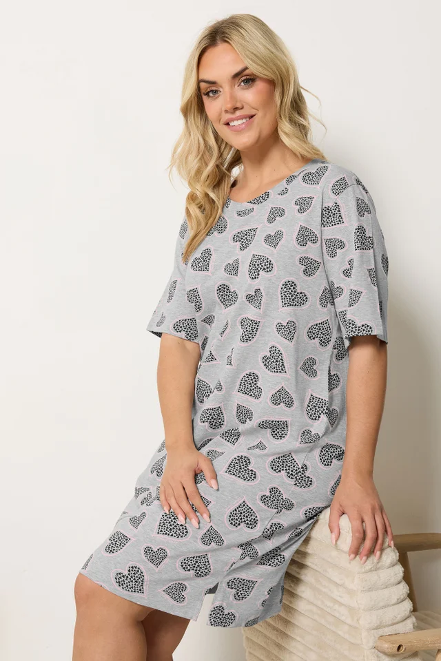 Yours Curve Grey Cluster Heart Print Nightdress