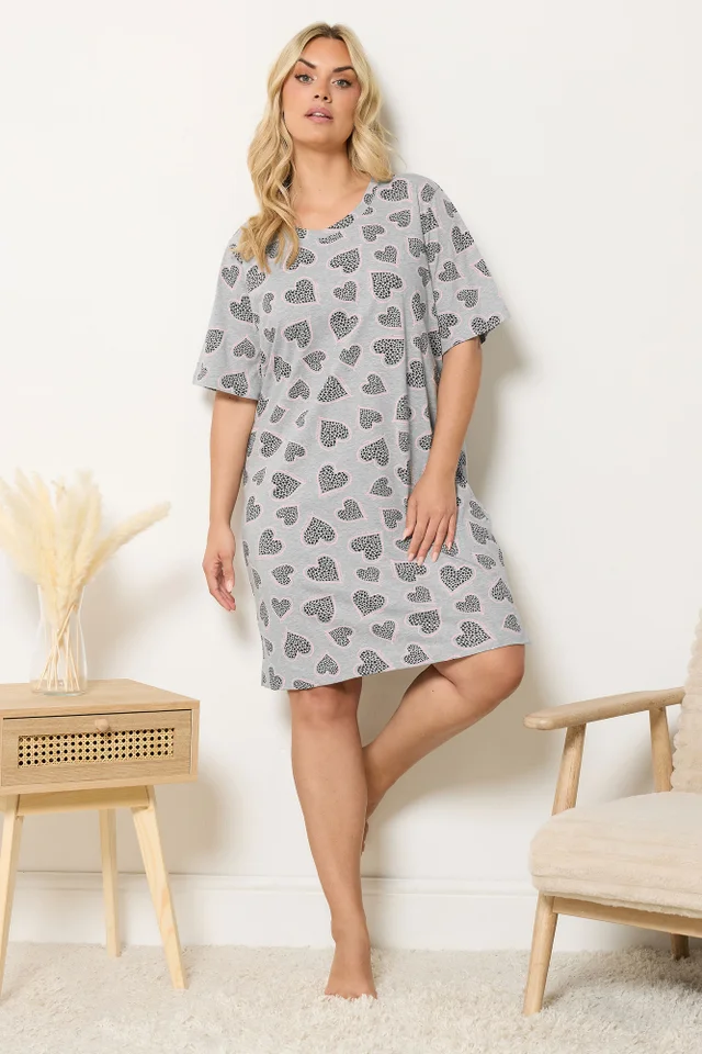 Yours Curve Grey Cluster Heart Print Nightdress