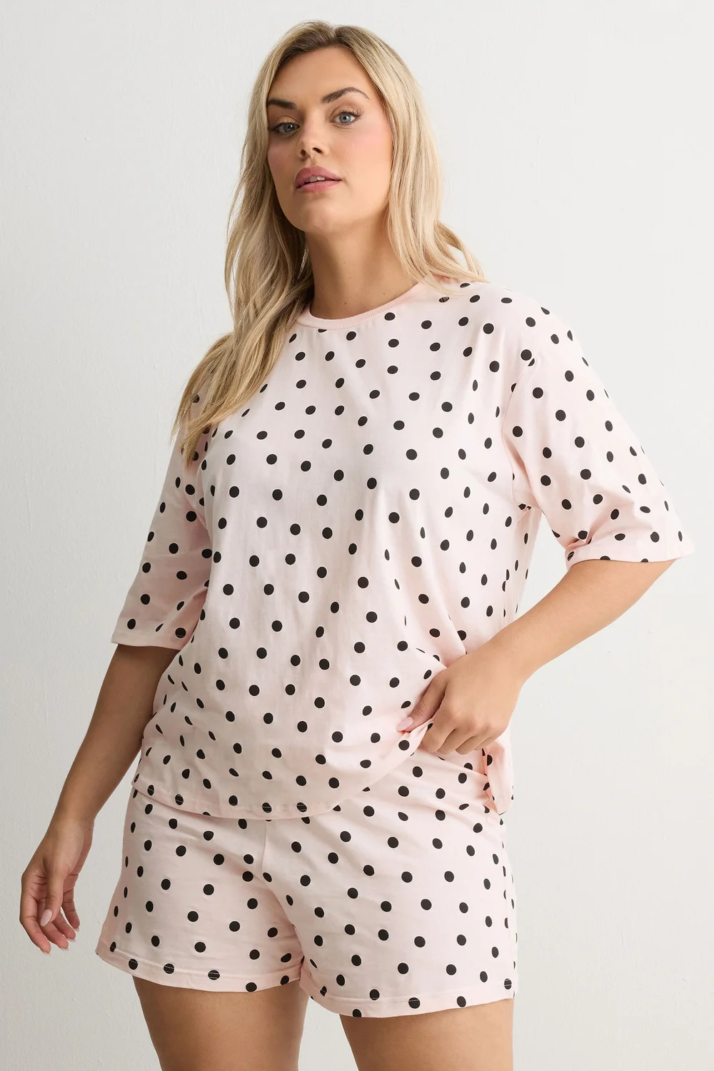 Yours Curve Pink Polka Dot Pyjama Shorts - 30-32 Image 3