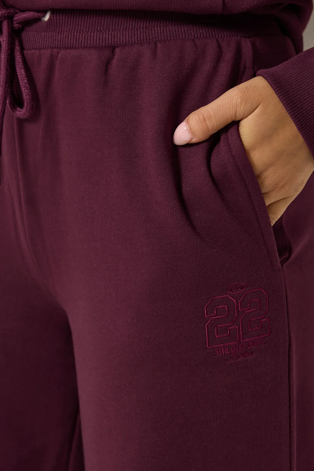 PixieGirl Petite Dark Red Embroidered '22' Slogan Wide Leg Joggers - 6/L27 Image 5