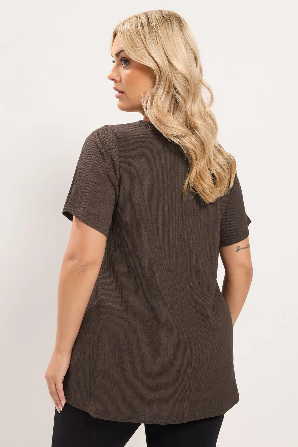 Yours Curve Chocolate Brown Keyhole Detail Top - 26-28 Image 3