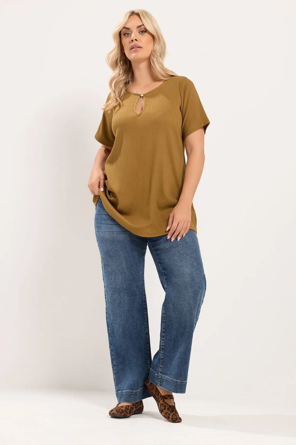 Yours Curve Yellow Keyhole Detail Top - 14 Image 2