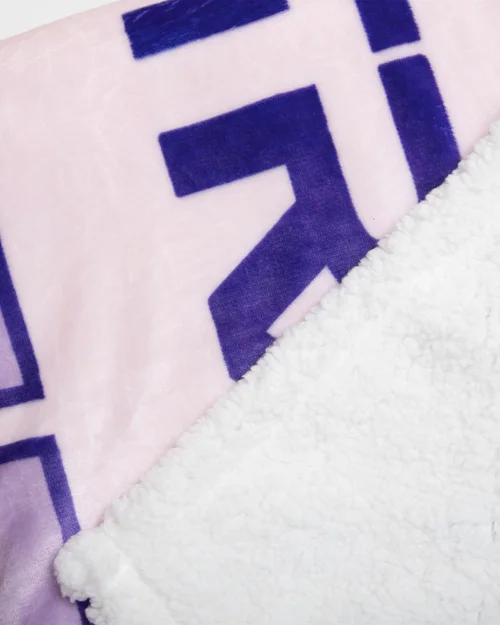 K-Pop Demon Hunters Ready Sherpa Back Fleece - 100 x 150 Image 4