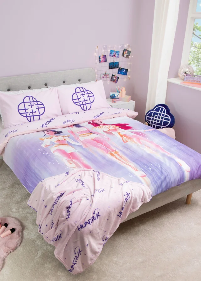 Kpop Demon Hunters Signatures Double Duvet Cover