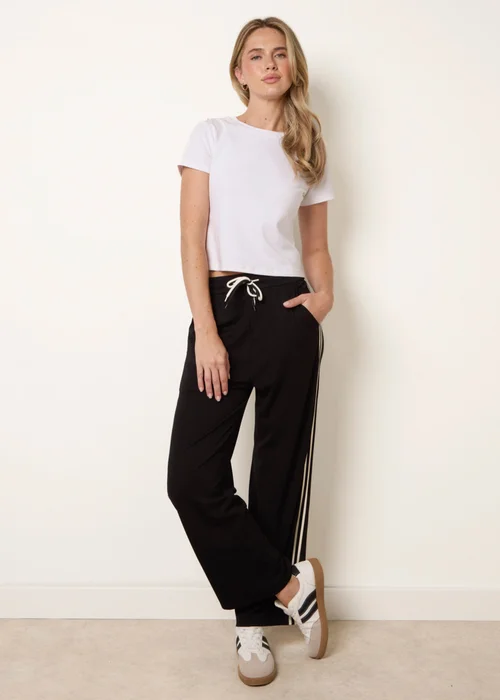 Blue Vanilla Black Side Stripes Pants - M Image 1
