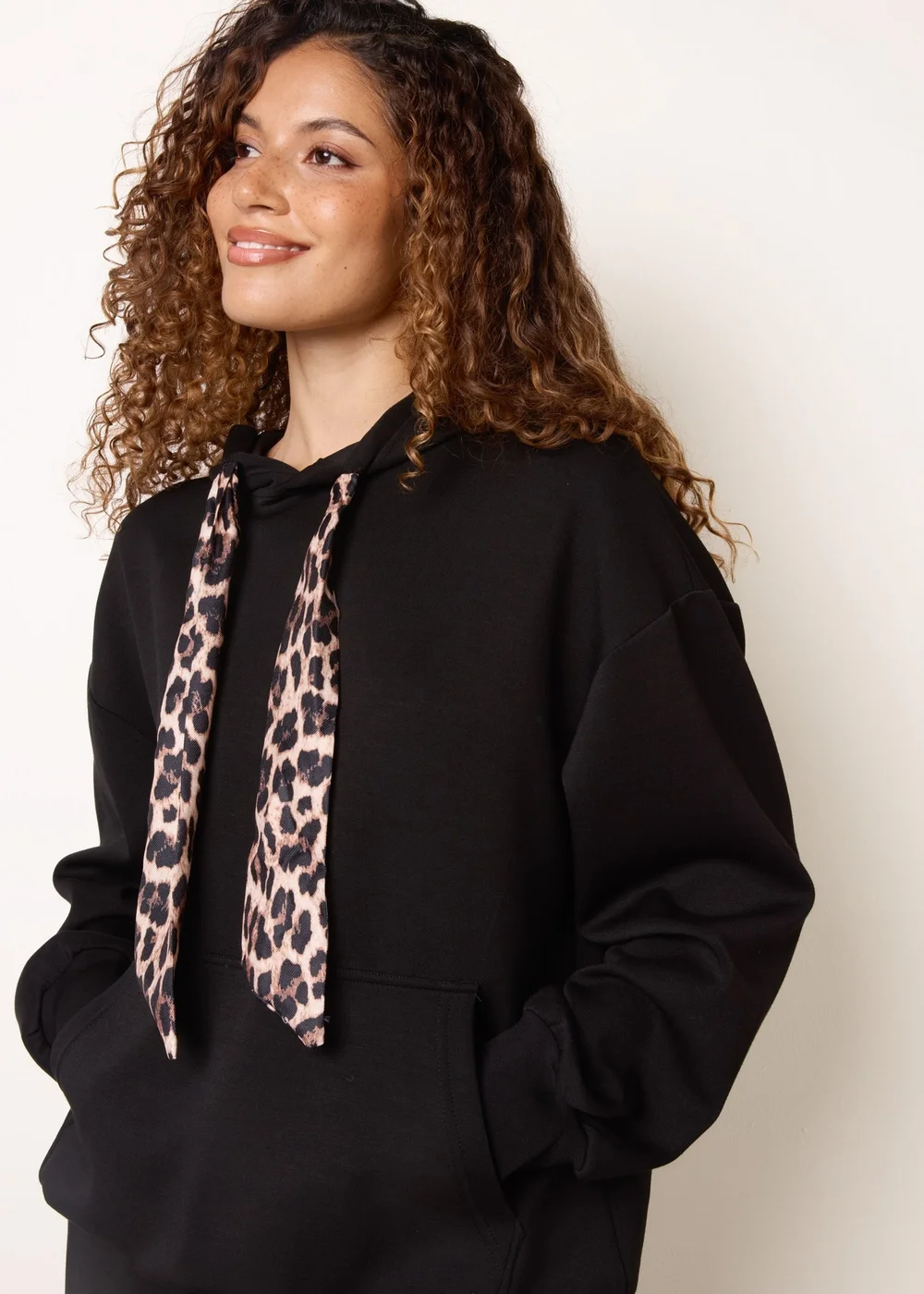 Blue Vanilla Black Hooded Leopard Tie & Pant Set - M/L Image 3
