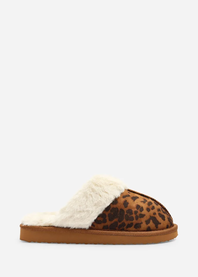 Where's That From Drinae Leopard Fur Trim Mule Slippers