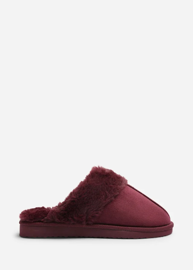 Where's That From Comfort Burgundy Faux Fur Trim Mule Slipper