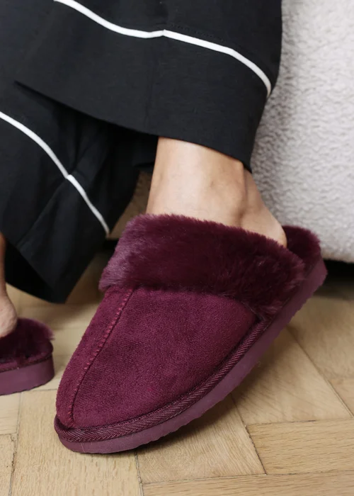 Where's That From Comfort Burgundy Faux Fur Trim Mule Slipper - 5 Image 2