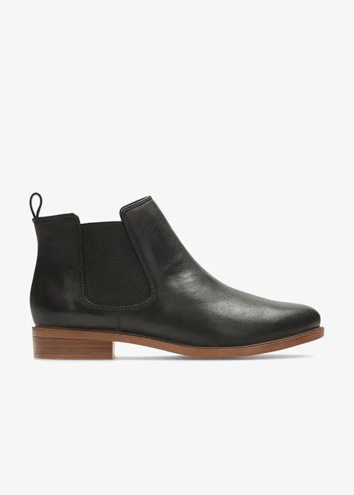 Clarks Womens Black Taylor Shine Leather Standard - 3.5 Image 1