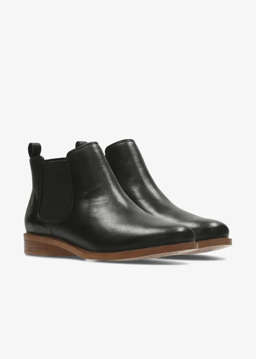 Clarks Womens Black Taylor Shine Leather Standard - 3.5 Image 4