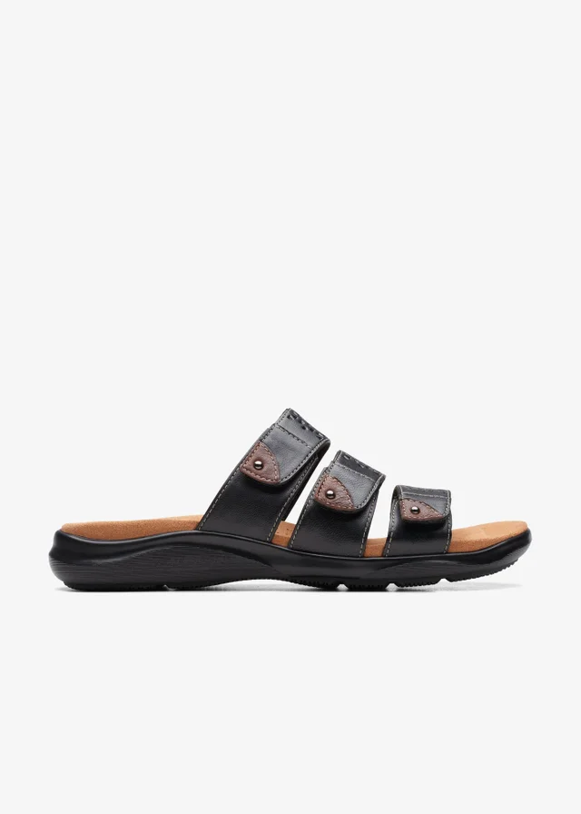 Clarks Womens Black Kitly Walk Leather Standard