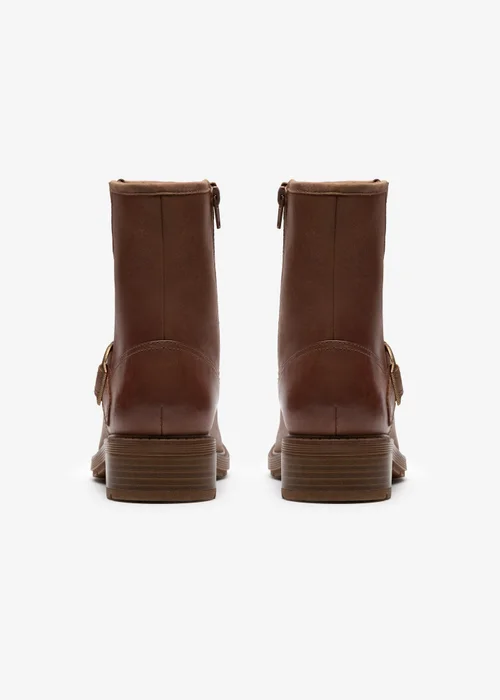 Clarks Womens Brown Hearth Cross Leather Standard - 7 Image 5