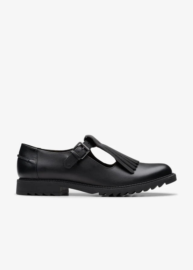 Clarks Womens Black Griffin Mia 2 Leather Standard