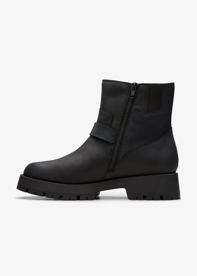 Clarks Womens Black Ledwick Haley Leather Standard
