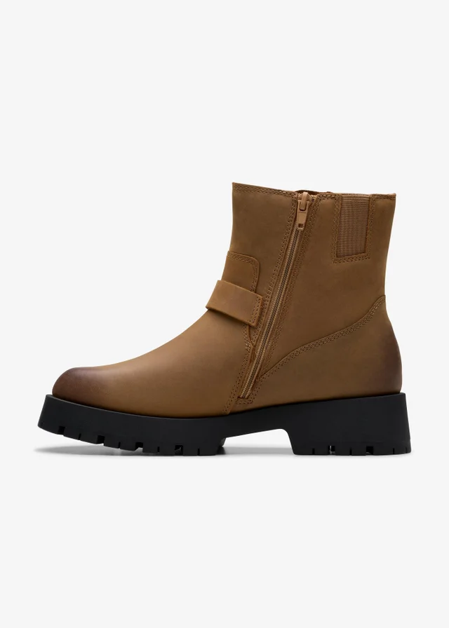 Clarks Womens Brown Ledwick Haley Leather Standard