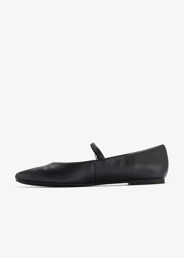 Clarks Womens Black Emelina Gem Synthetic Standard