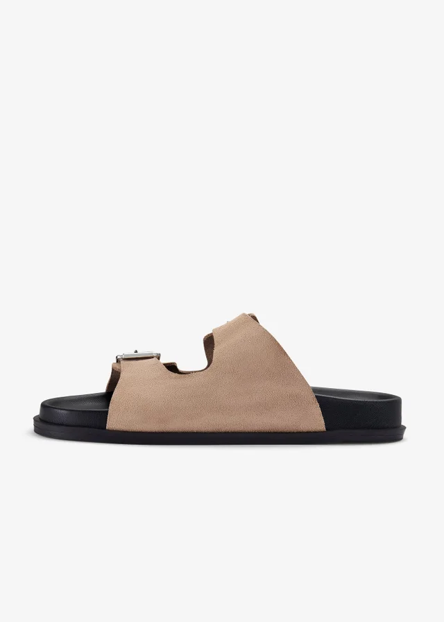 Clarks Womens Beige Zarlea Buckle Suede Standard