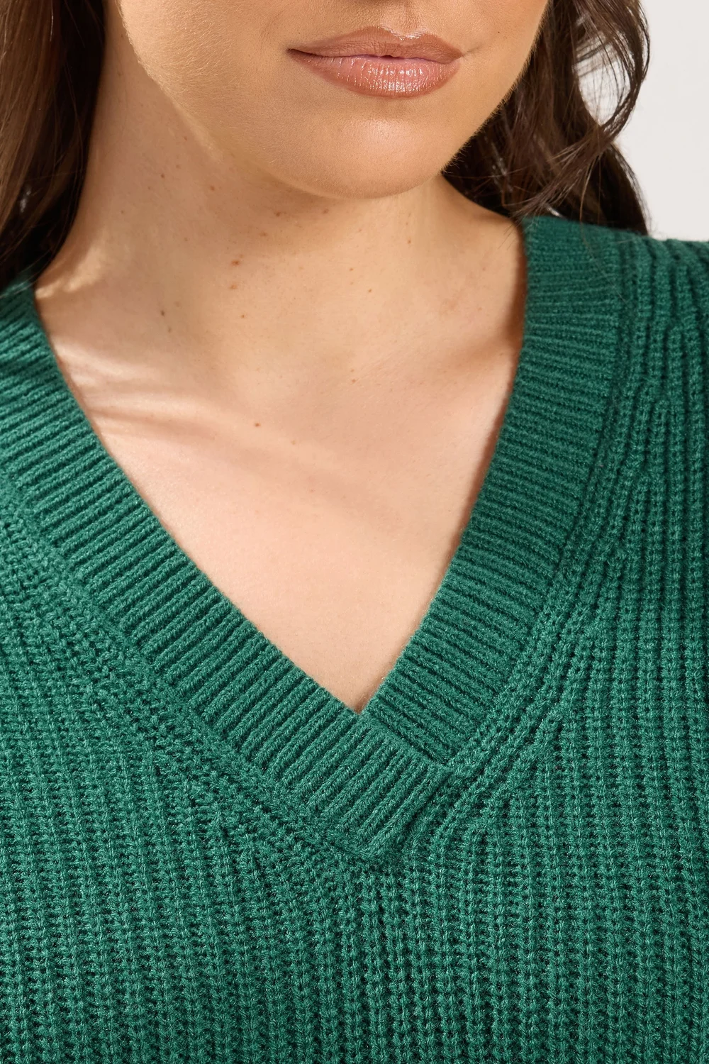 Yours Curve Green Essential V-Neck Jumper - 30-32 Image 5