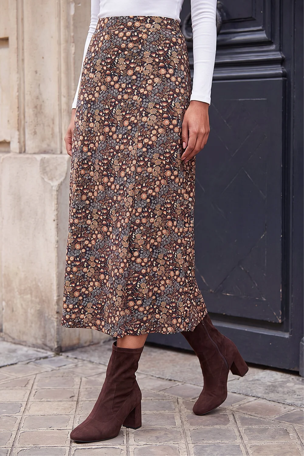 Roman Khaki Woodland Floral Print Skirt - 18 Image 1