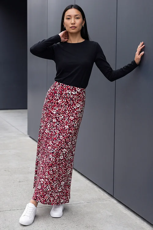 Roman Red Scatter Floral Print Skirt - 18 Image 2