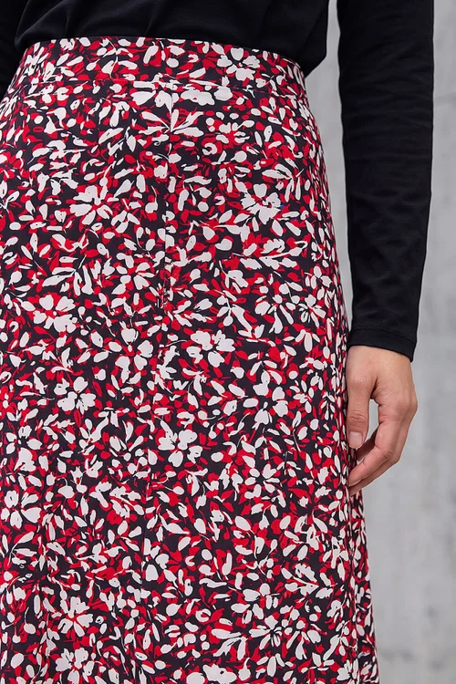 Roman Red Scatter Floral Print Skirt - 18 Image 4