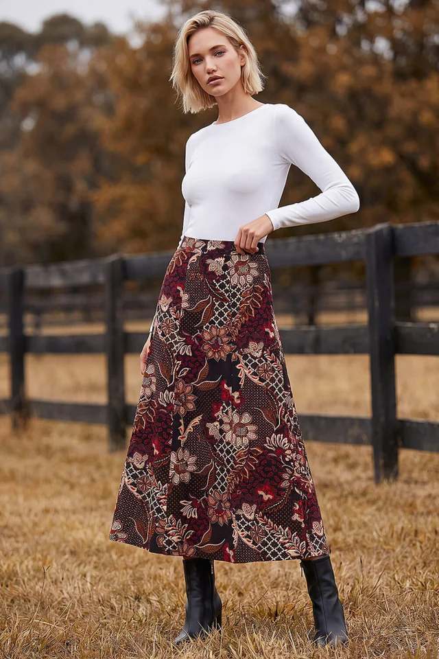 Roman Red Floral Paisley Print Skirt