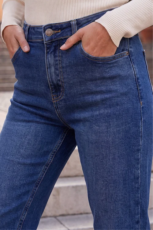 Roman Denim Straight Leg Stretch Jeans - 20 Image 4