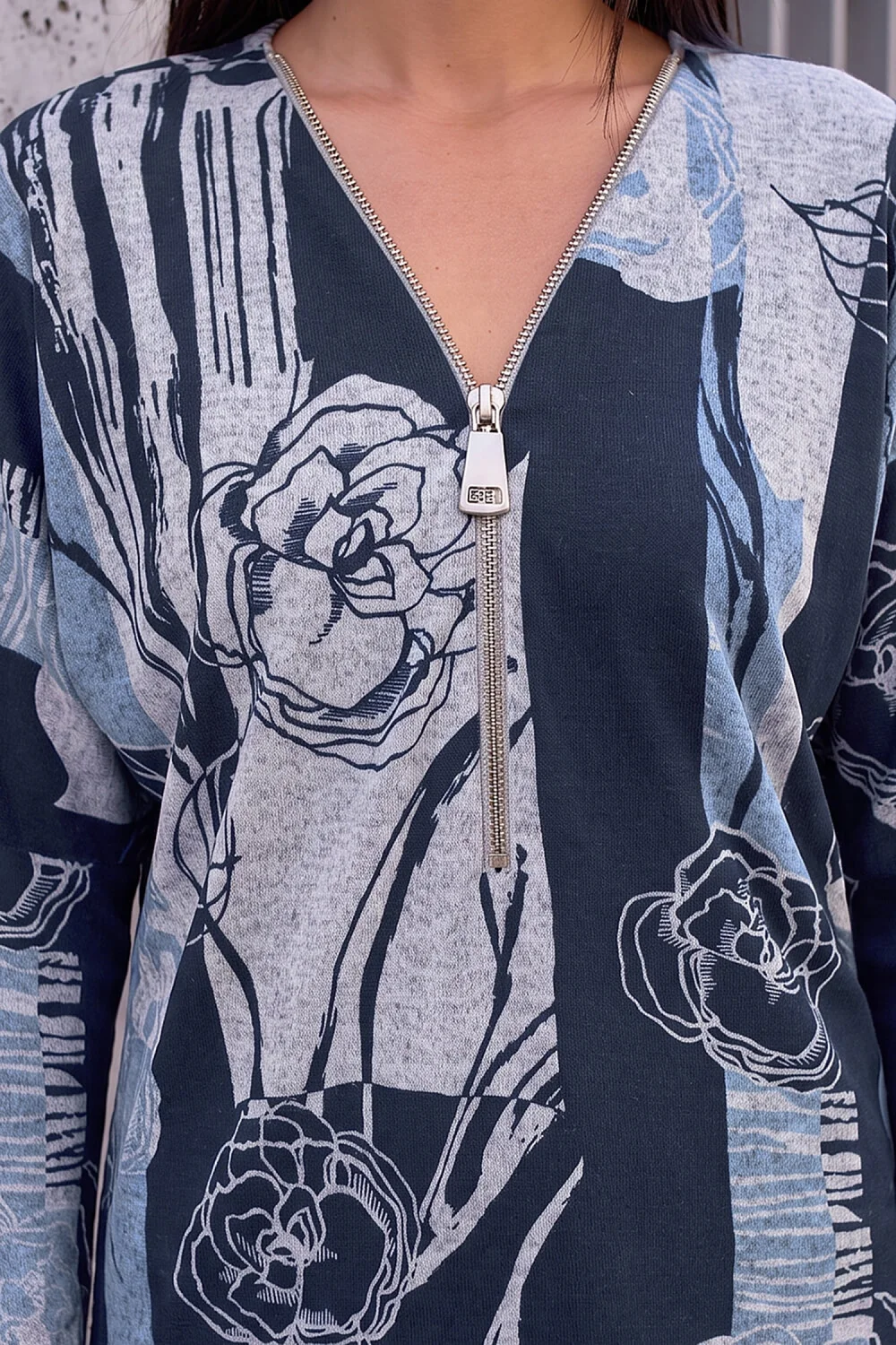 Roman Blue Floral Stretch Jersey Zip Top - 16 Image 4