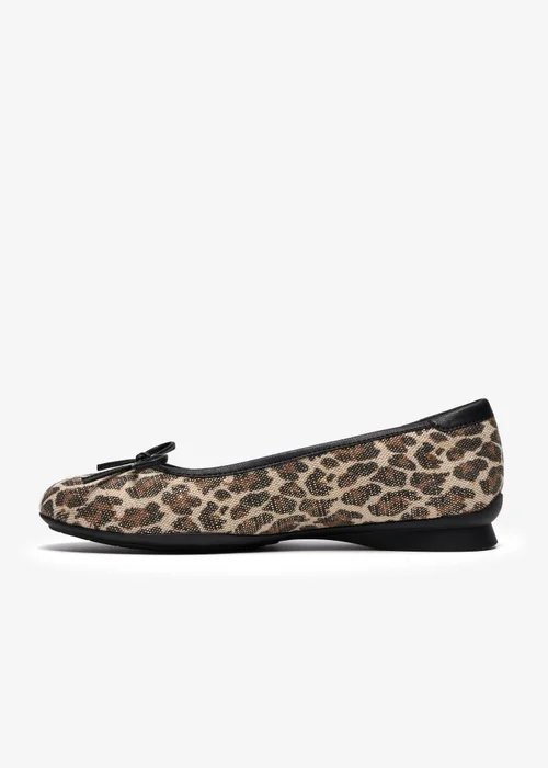 Clarks Womens Brown Jazmynn Bow Textile Standard - 6.5 Image 2