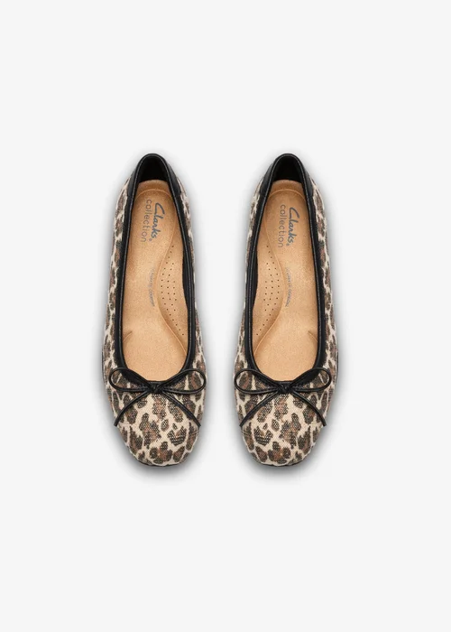 Clarks Womens Brown Jazmynn Bow Textile Standard - 6.5 Image 6