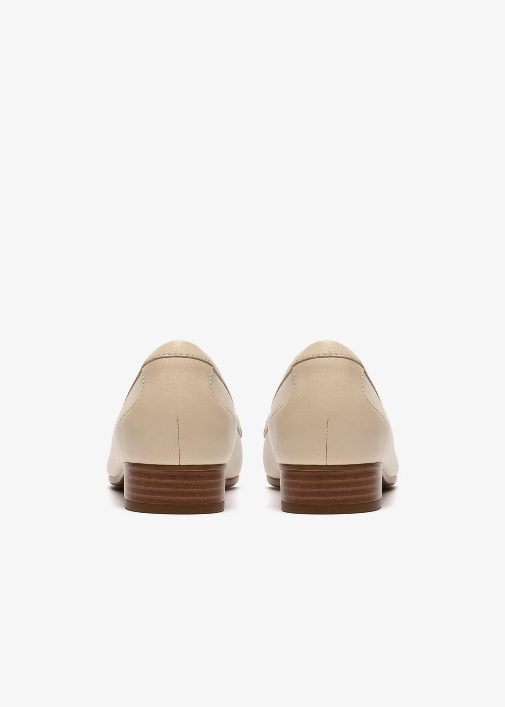 Clarks Womens White Juliet Mia Leather Standard - 6.5 Image 5