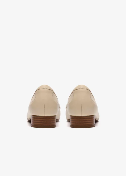 Clarks Womens White Juliet Mia Leather Standard - 6.5 Image 5