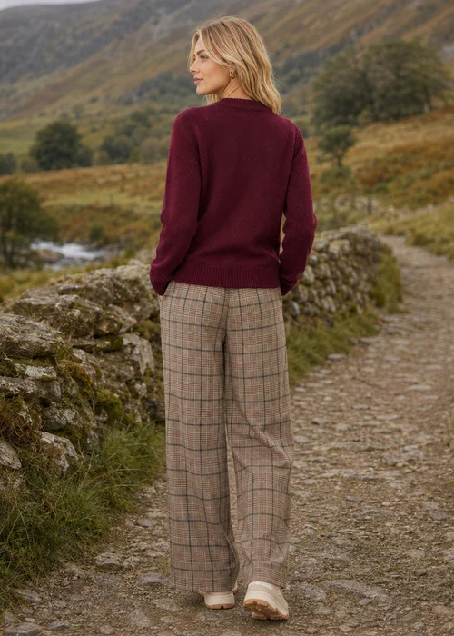 Yumi Burgundy Floral Embroidered Cardigan - L Image 2